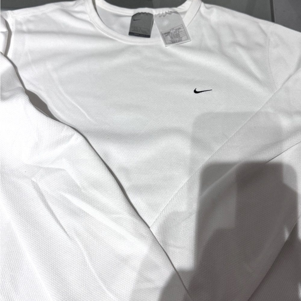 🔥✨ Nike Pro Dri-FIT Long Sleeve – Elevated Performance Essential | Women’s L ✨ - Picture 2 of 16